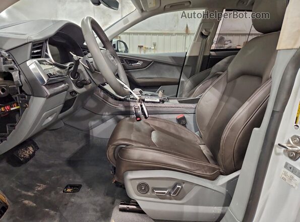 WA1FVBF1XPD005663 2023 AUDI Q8 White 