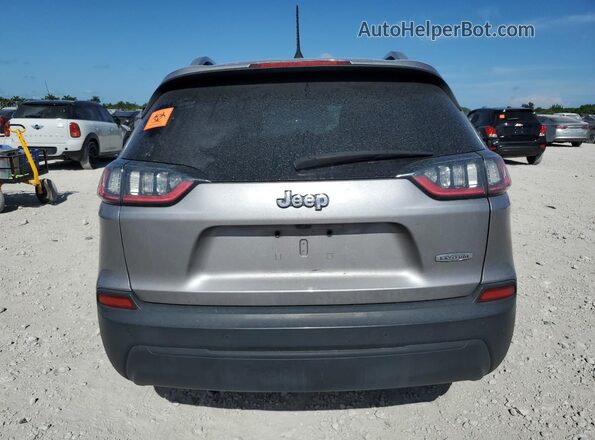 1C4PJLLB2KD318644 2019 JEEP CHEROKEE Silver Вид салону спереду