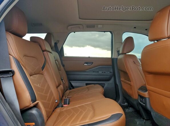 5N1DR3DG4RC215761 2024 NISSAN PATHFINDER Blue 
