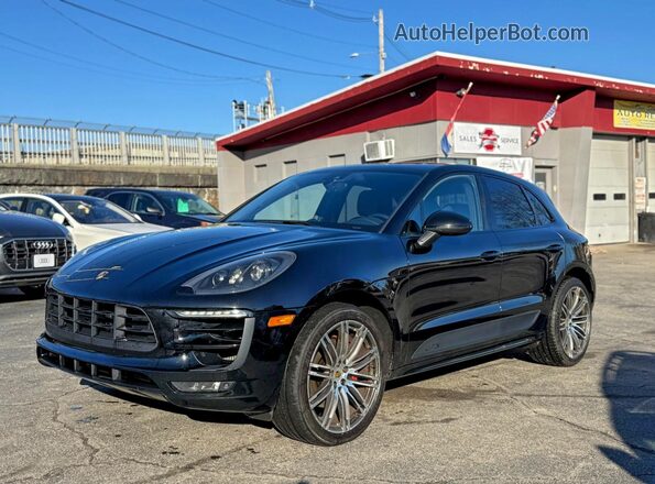 WP1AG2A51HLB55591 2017 PORSCHE MACAN Black 
