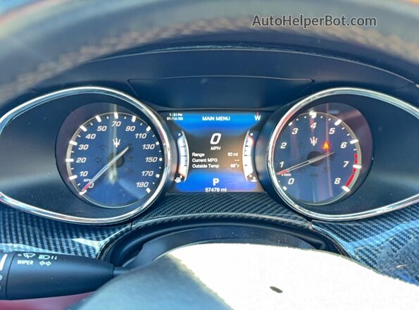 ZAM56RPS0H1236696 2017 MASERATI QUATTROPOR White Vista del cuadro de instrumentos