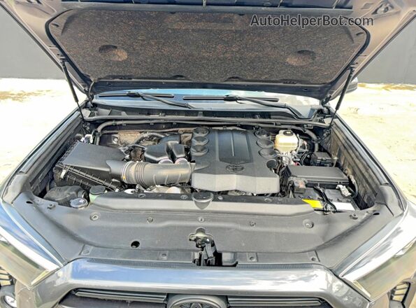 JTEMU5JR6M5902253 2021 TOYOTA 4RUNNER Gray Առջևի վահանակի տեսք
