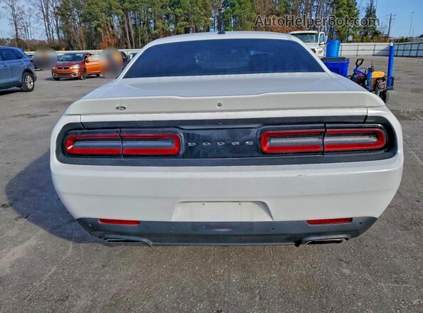 2C3CDZBT2LH130931 2020 DODGE CHALLENGER White Widok wnętrza z przodu