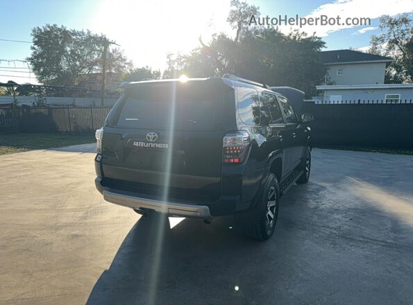 JTEPU5JR4R6249775 2024 TOYOTA 4RUNNER Черный 