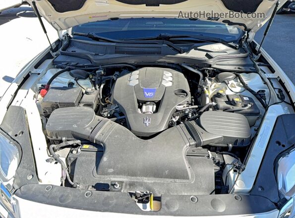 ZAM56RPS0H1236696 2017 MASERATI QUATTROPOR White Vista del salpicadero