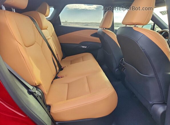2T2BAMBA6RC051004 2024 LEXUS RX 350 Red Vista del compartimento del motor