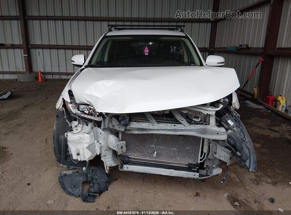 JA4AD3A30GZ014533 2016 MITSUBISHI OUTLANDER White Widok wnętrza z tyłu