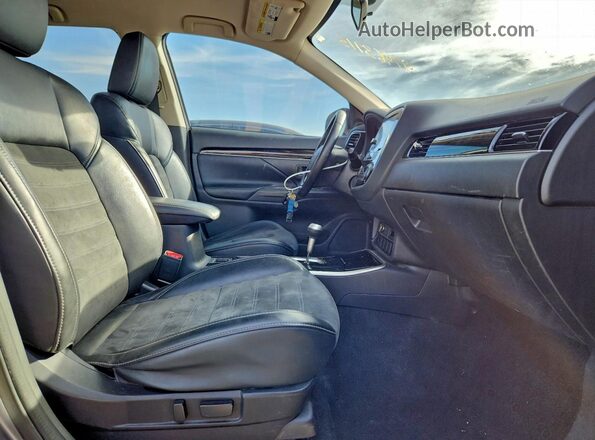 JA4AD3A3XKZ010224 2019 MITSUBISHI OUTLANDER Gray წინა სალონის ხედი