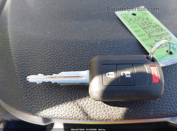 JA4AT3AA3LZ006390 2020 MITSUBISHI ECLIPSE CROSS Silver Widok deski rozdzielczej
