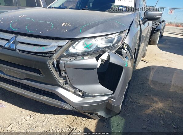 JA4AT3AA3LZ006390 2020 MITSUBISHI ECLIPSE CROSS Silver Widok z przodu
