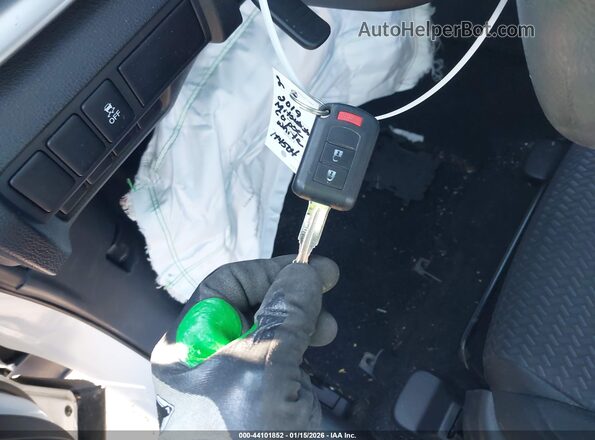 JA4AT4AA1KZ009244 2019 MITSUBISHI ECLIPSE CROSS White 