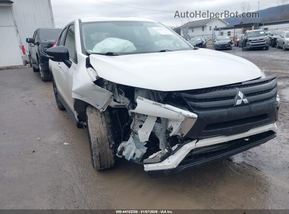 JA4AT4AA3JZ043359 2018 MITSUBISHI ECLIPSE CROSS White Դիմացի տեսք