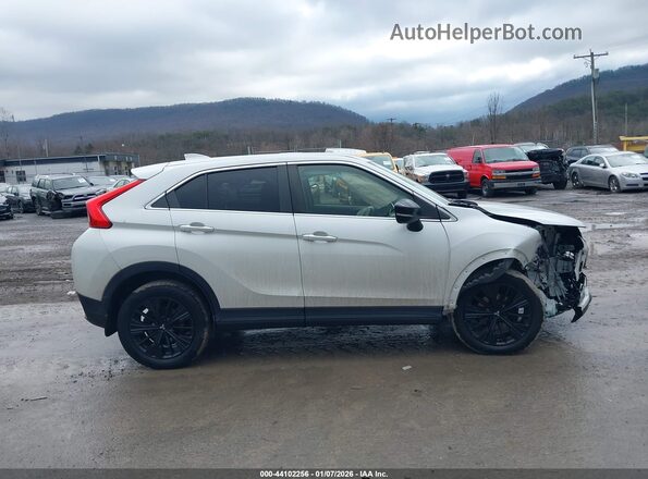 JA4AT4AA3JZ043359 2018 MITSUBISHI ECLIPSE CROSS White Սալոնի հետևի տեսք