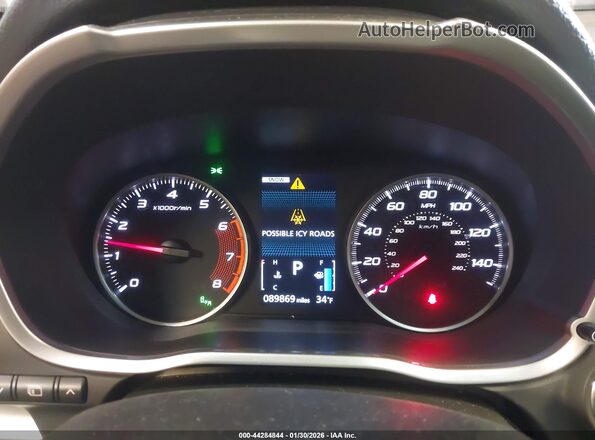 JA4AT5AA9JZ048751 2018 MITSUBISHI ECLIPSE CROSS Red Вид задніх сидінь