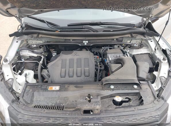 JA4ATWAA2SZ008082 2025 MITSUBISHI ECLIPSE CROSS Silver უკანა ხედი