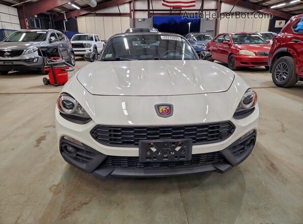 JC1NFAEK0H0113623 2017 FIAT 124 Белый Вид спереди