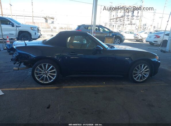 JC1NFAEK0J0140195 2018 FIAT 124 SPIDER Dark Blue Вид задньої частини салону