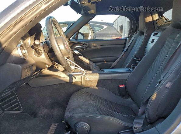 JC1NFAEK7H0102134 2017 FIAT 124 Silver Front interior view