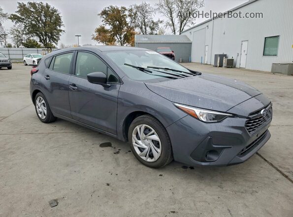 JF1GUABC8S8286688 2025 SUBARU IMPREZA Gray Front right