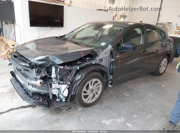 JF1GUABCXS8319075 2025 SUBARU IMPREZA Серый Передняя левая четверть