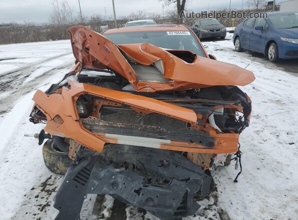 JF1VBAL65N9009744 2022 SUBARU WRX Orange Widok z przodu
