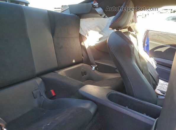 JF1ZCAC14J9601648 2018 SUBARU BRZ Blue Widok tylnych siedzeń