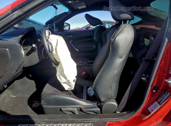 JF1ZCAC15J9600217 2018 SUBARU BRZ Красный Вид салона спереди