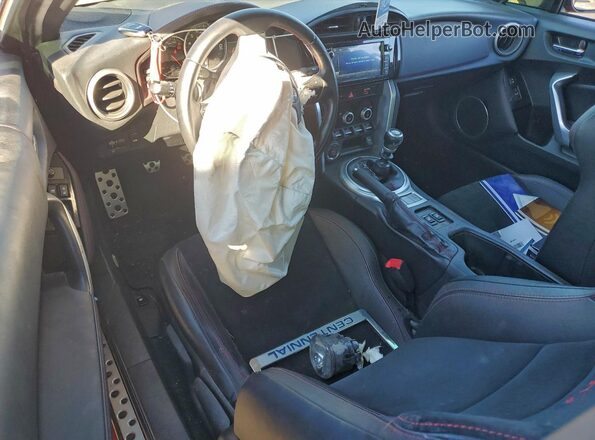 JF1ZCAC15J9600217 2018 SUBARU BRZ Красный Вид панели приборов