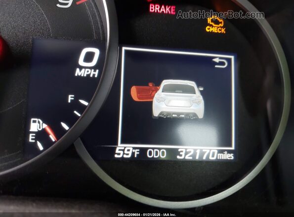JF1ZCAC17H9605946 2017 SUBARU BRZ White 