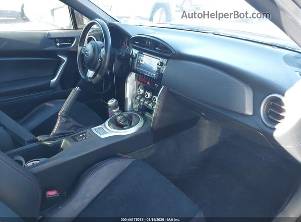 JF1ZCAC18L9700315 2020 SUBARU BRZ Black Front interior view