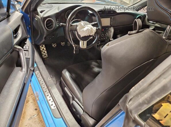 JF1ZCAC19G9600665 2016 SUBARU BRZ Blue Առջևի վահանակի տեսք