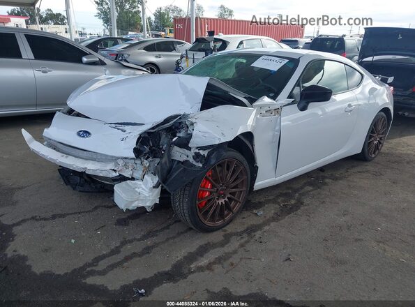 JF1ZCAD14L9700679 2020 SUBARU BRZ White წინა მარცხენა ხედი სამი მეოთხედიდან
