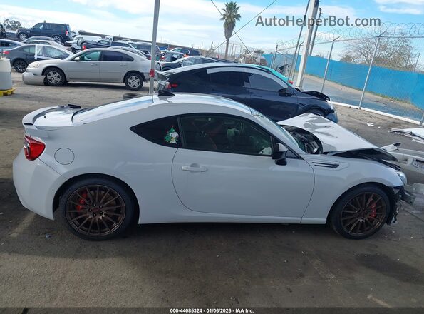 JF1ZCAD14L9700679 2020 SUBARU BRZ White სალონის 360-გრადუსიანი ხედი