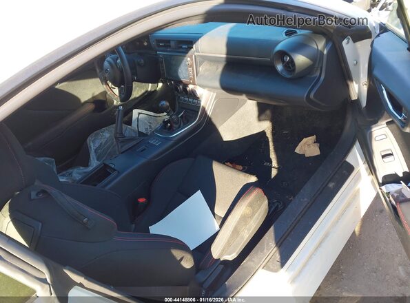 JF1ZDBB10N9702812 2022 SUBARU BRZ White წინა სალონის ხედი