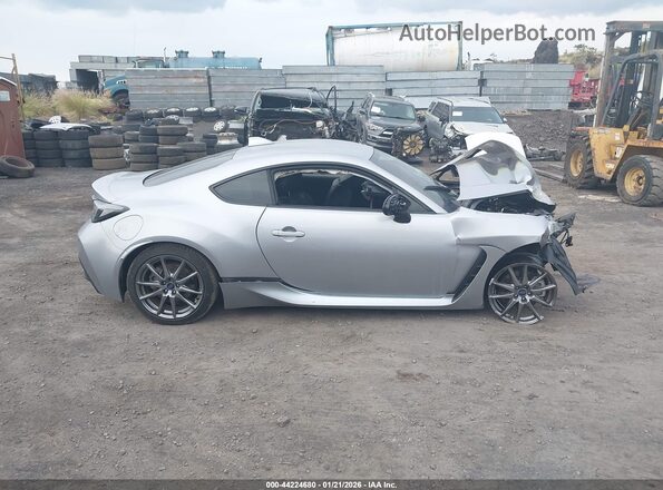 JF1ZDBB15P9703070 2023 SUBARU BRZ Silver Widok zestawu wskaźników