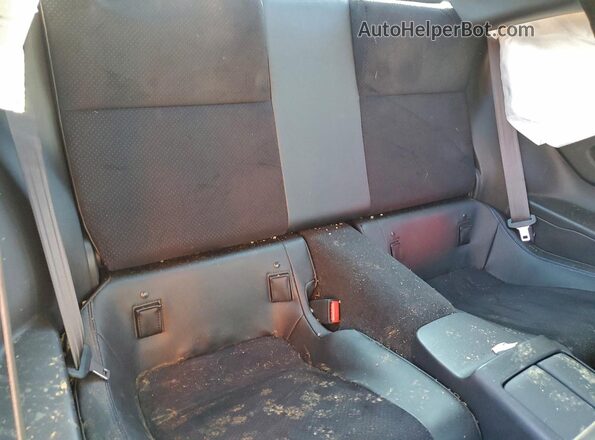 JF1ZDBS11S9701101 2025 SUBARU BRZ White Vista de los asientos traseros
