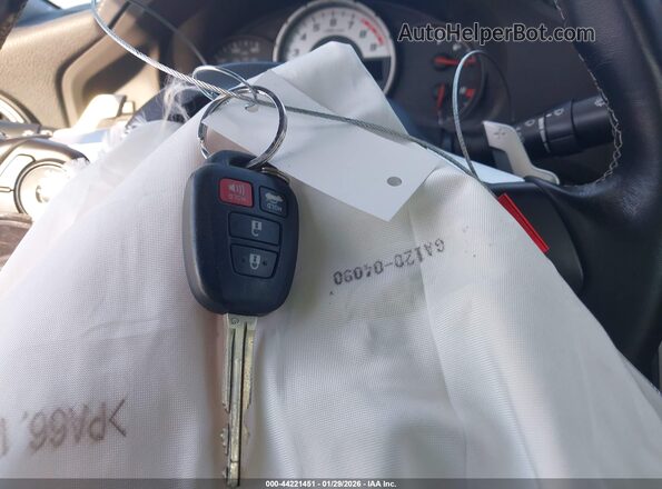 JF1ZNAA14K8700622 2019 TOYOTA 86 Silver წინა პანელის ხედი