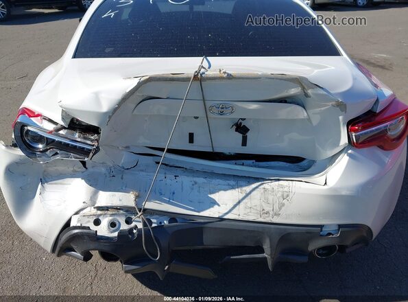 JF1ZNAA14L8753709 2020 TOYOTA 86 White წინა ხედი