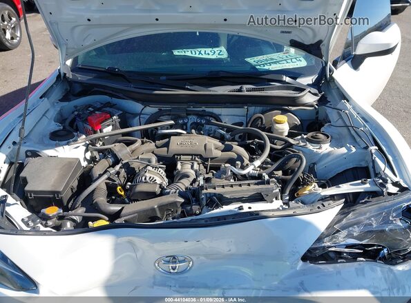 JF1ZNAA14L8753709 2020 TOYOTA 86 White უკანა ხედი