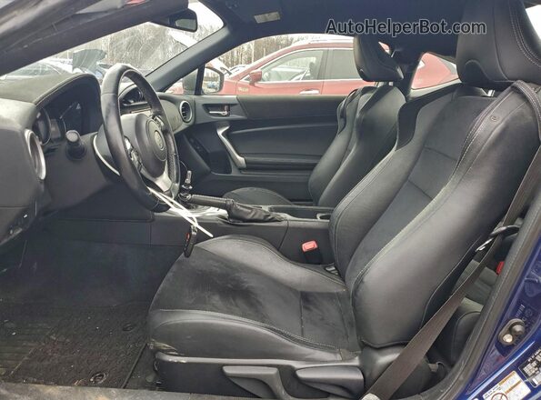 JF1ZNAE19K9700541 2019 TOYOTA 86 Blue წინა სალონის ხედი