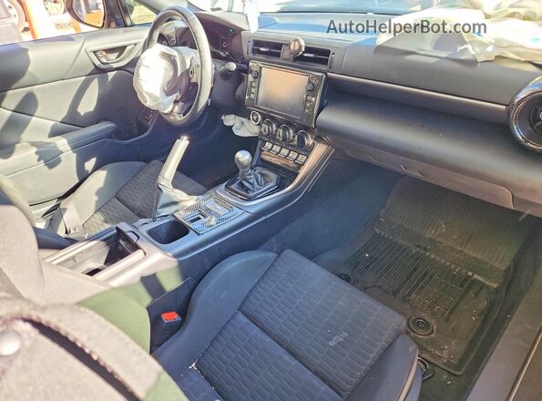 JF1ZNBC14P8766534 2023 TOYOTA GR Белый Вид панели приборов