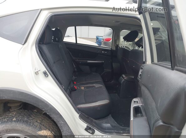 JF2GPABC5H8220109 2017 SUBARU CROSSTREK Cream VIN კოდის სტიკერის ხედი