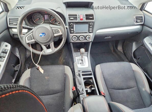JF2GPABC5HH250288 2017 SUBARU CROSSTREK Серебряный Вид панели приборов