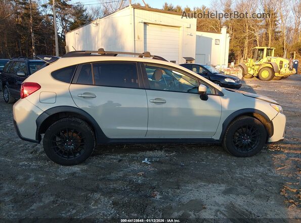 JF2GPABCXG8300133 2016 SUBARU CROSSTREK Cream Панорамний вид салону 360°