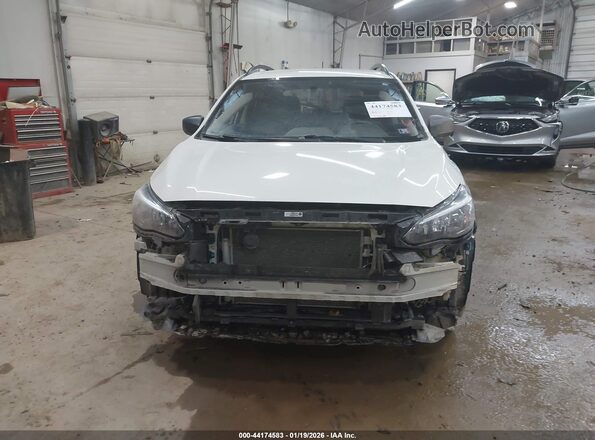 JF2GTAAC5P9249776 2023 SUBARU CROSSTREK White უკანა სალონის ხედი