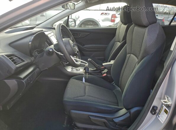 JF2GTABC3N8275133 2022 SUBARU CROSSTREK Silver Widok wnętrza z przodu