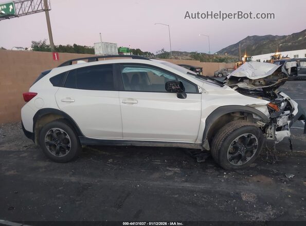 JF2GTAPC5N8268497 2022 SUBARU CROSSTREK White Widok zestawu wskaźników