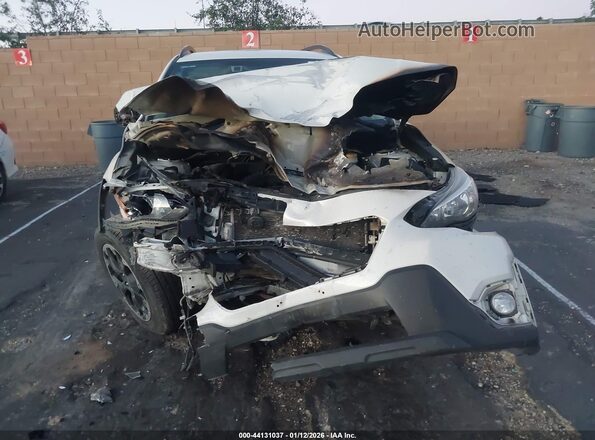 JF2GTAPC5N8268497 2022 SUBARU CROSSTREK White Widok z przodu