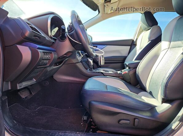 JF2GTDEC2PH270103 2023 SUBARU CROSSTREK White Вид салону спереду