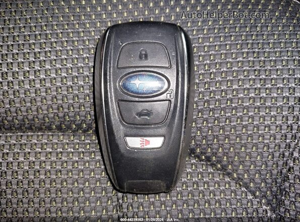 JF2GUADC1R8273851 2024 SUBARU CROSSTREK Black Առջևի վահանակի տեսք